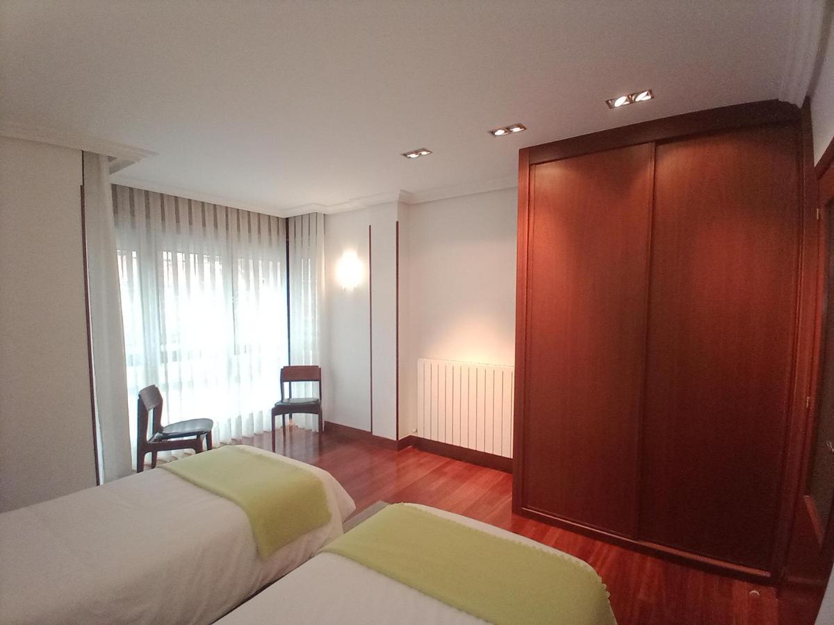 Apartamento Ana Con Garaje Ейбар Екстер'єр фото