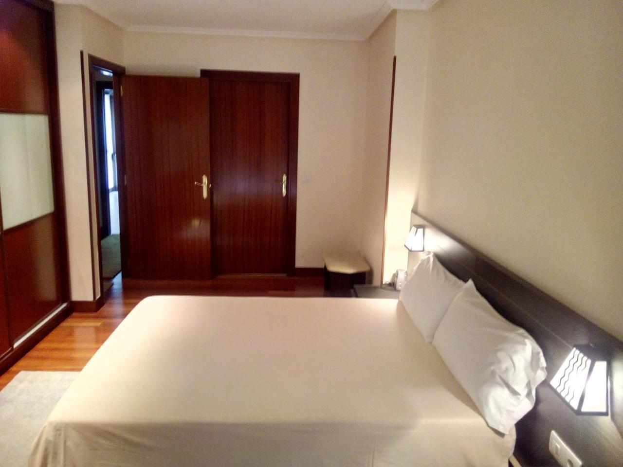 Apartamento Ana Con Garaje Ейбар Екстер'єр фото