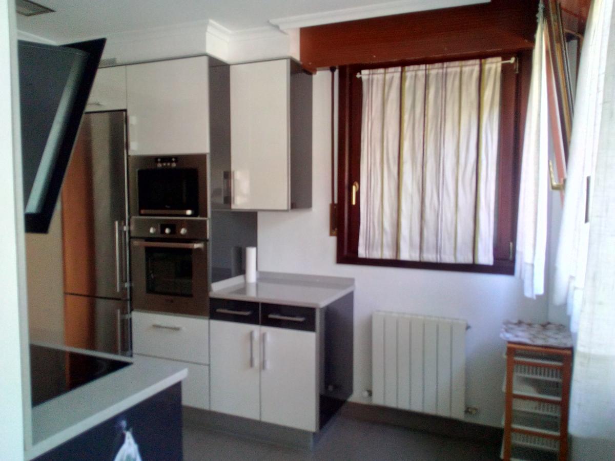 Apartamento Ana Con Garaje Ейбар Екстер'єр фото